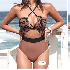 BNWT CUPSHE Wild At Heart Tunneled Cut-out One Piece Swimsuit 🔥❤️💋🥊 SZ SM